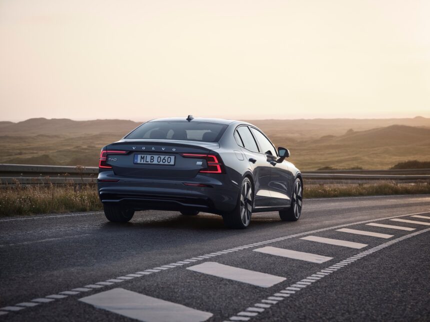 Volvo's highest-mileage plug-in hybrid is going away