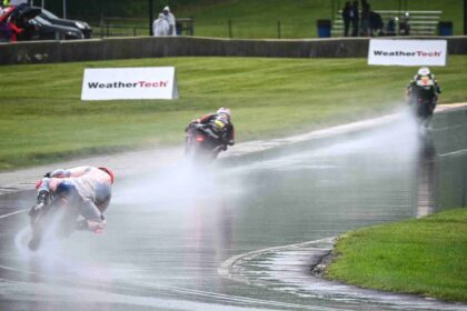 America’s Best Racing? Superbikes and Baggers at Road America