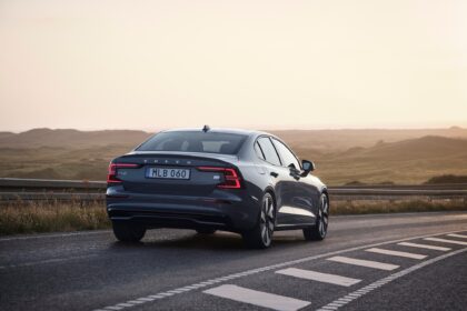 Volvo's highest-mileage plug-in hybrid is going away