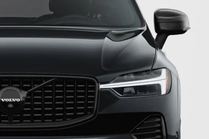 Volvo dealers: Have to sell plug-in hybrids or "we will die"