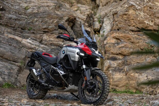 2025 BMW R 1300 GS Adventure Preview