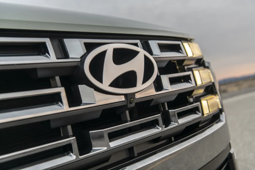 Hyundai plans plug-in hybrid SUV for 2026, 21 EVs by 2030