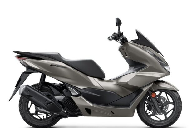 2024 Honda PCX Buyer's Guide: Specs, Photos, Price