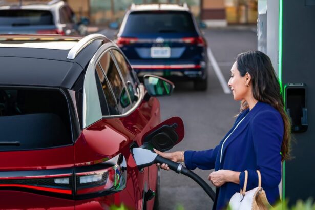 VW finally rolls out Plug&Charge on its 2023 ID.4s