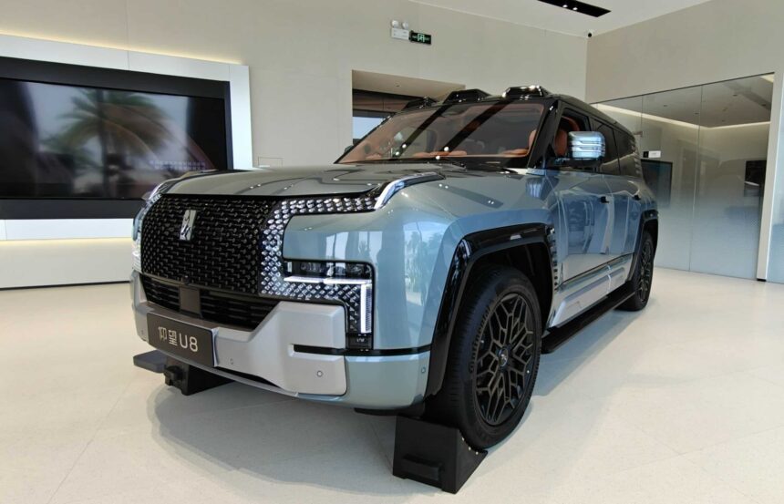 luxury SUV that floats and spins with dual powertrain