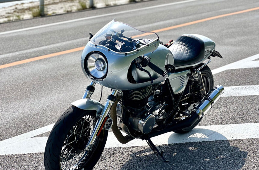 Makato SR400 cafe racer