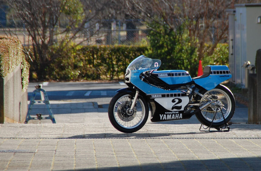 Rocket Garage TZ250 race replica