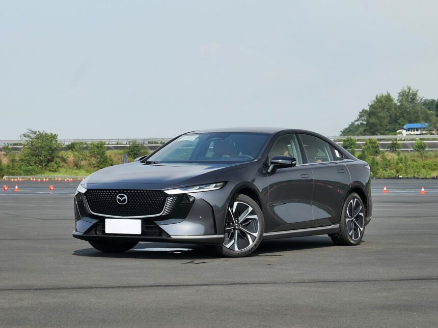 Mazda EZ-6 China only EV and EREV opens pre-sales