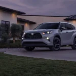 2025 Toyota Highlander Hybrid gains standard all-wheel drive