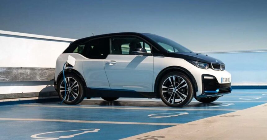 BMW development boss calls i3 ‘an outsider,’ says its successor will not be as polarizing in design