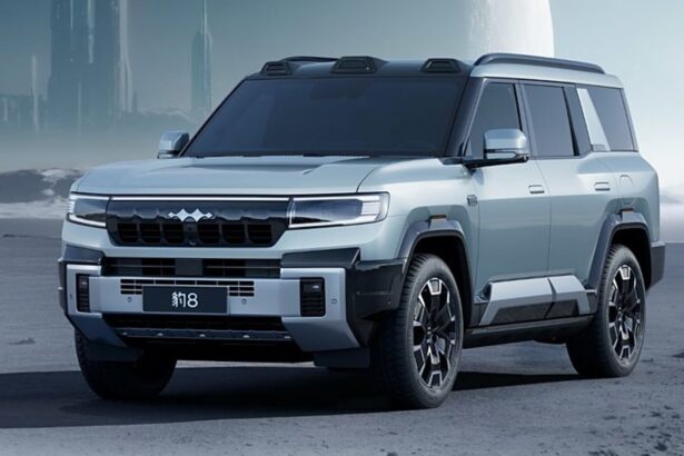 BYD and Huawei collaborate on world’s first off-road smart-driving