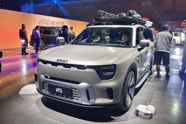 Smart #5 all-electric SUV starts pre-sale at 35,000 USD