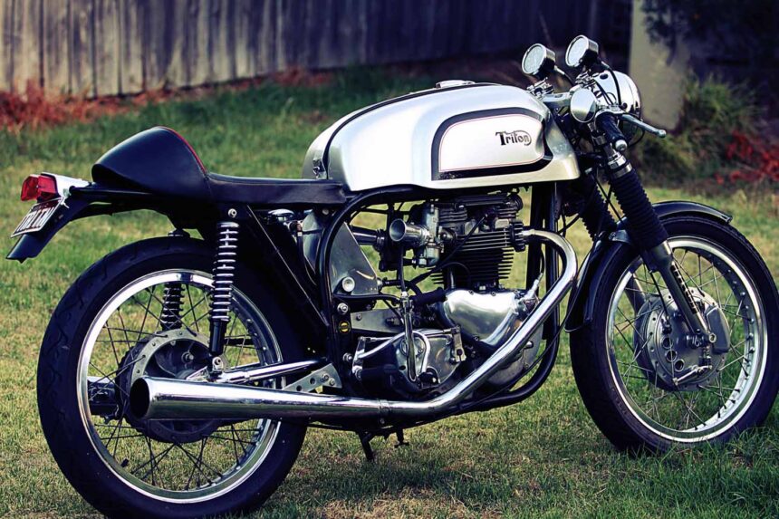 Triton pre-unit wideline Cafe Racer