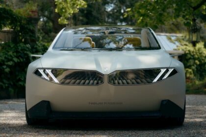 BMW unveils Vision Neue Klasse: Showcasing the brand’s high-tech, efficient future