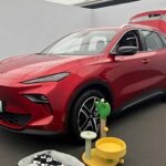 SAIC's MG ES5 all-electric SUV debuts in China with 525 km range