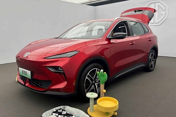 SAIC's MG ES5 all-electric SUV debuts in China with 525 km range