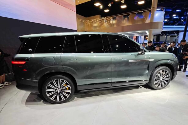 Denza N9 all-electric SUV to have 710 kW three motor setup