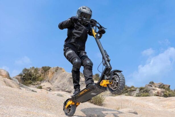 Check out Ausom’s growing lineup of all-terrain E-scooters and save during upcoming sales