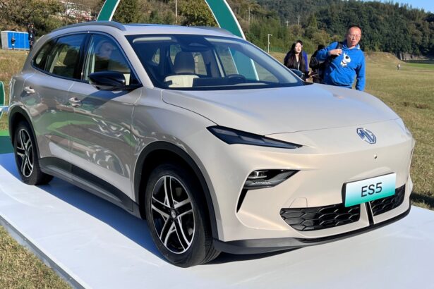 MG ES5 electric SUV enters China for 13,950 USD with subsidies