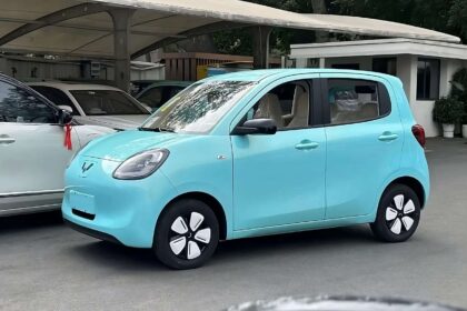 Wuling Hongguang Mini EV five-door variant arrived at dealership