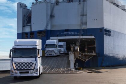 Hyundai XCIENT hydrogen fuel cell electric semi trucks arrive in Georgia