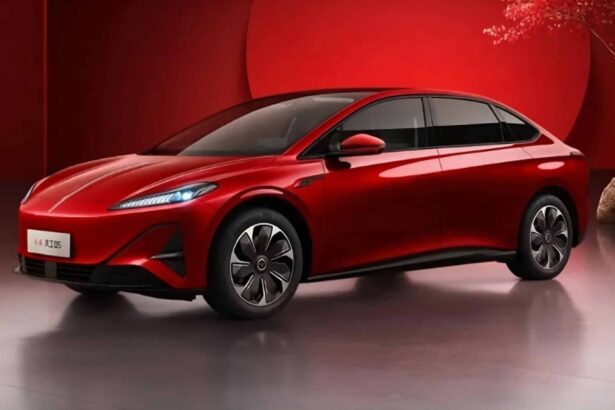 Hongqi Tiangong 05 all-electric sedan with 750 km range official images unveiled