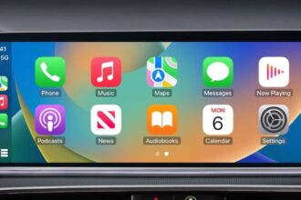 GM claims CarPlay and Android Auto cause “unsafe” driver behavior