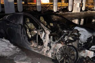 Tesla investigates Model S that caught fire while Supercharging