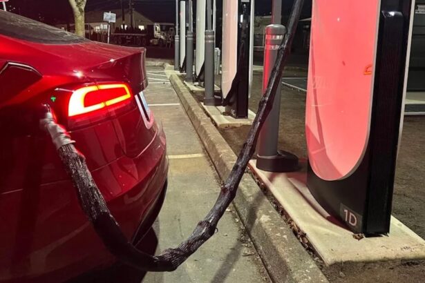 Tesla turns to creative solutions to try to prevent charging cable thefts