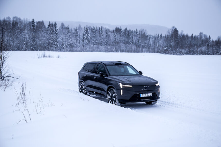 Review: The 2025 Volvo EX90 takes on the frigid Swedish Lapland