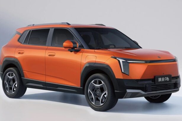 Dongfeng unveils compact electric crossover Nammi 06