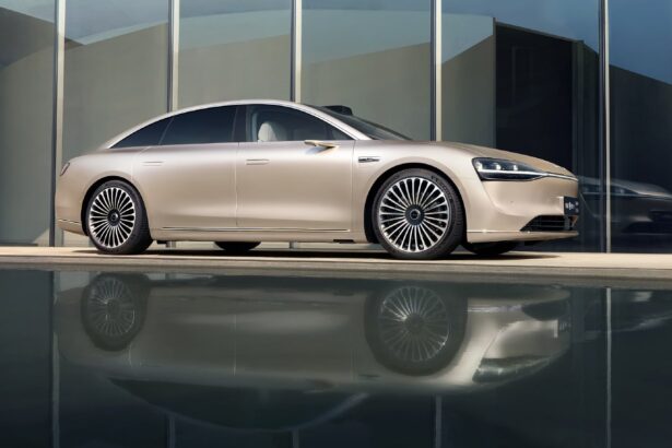 BAIC and Huawei develop EREV variant of the Stelato S9 premium sedan in China