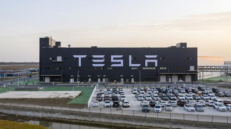 Tesla denies FSD collaboration rumors with Baidu