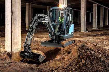 Meet the newest EV from Hyundai – new HX19e electric excavator