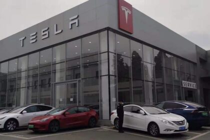 Tesla China sales staff work without days off in 13-hour shifts to combat market decline