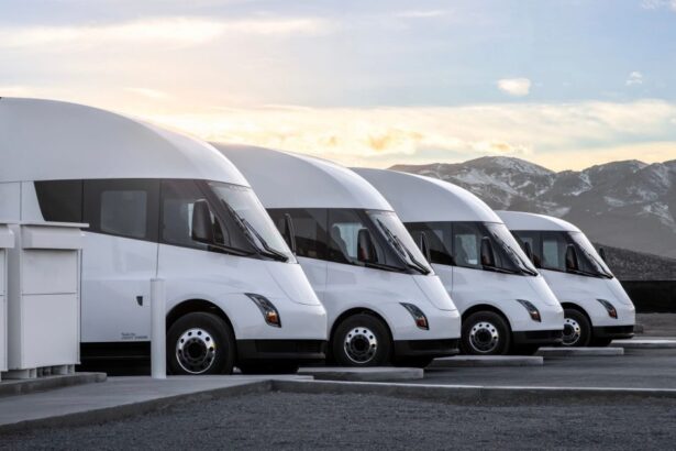 Tesla Semi suffers more delays and ‘dramatic’ price increase