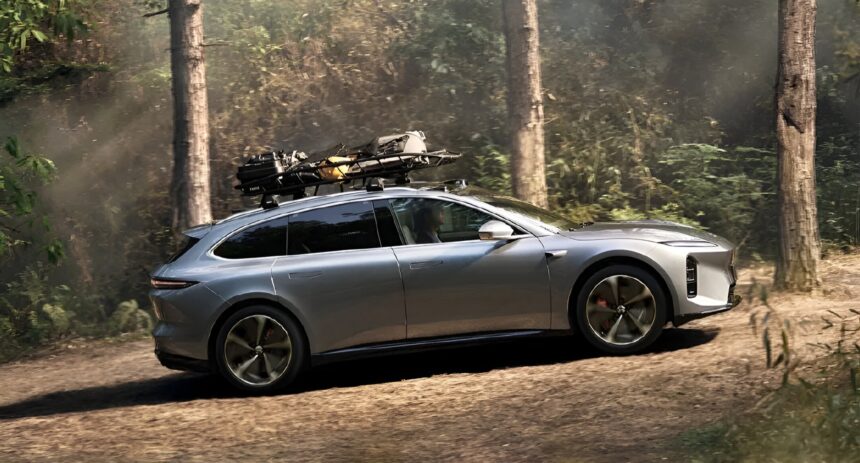 Nio reveals official images of ES6, EC6, ET5 & ET5T updates; presales start May 10