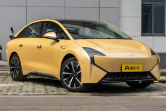 Chinese airline launched JY Air electric sedan for 20,500 USD domestically