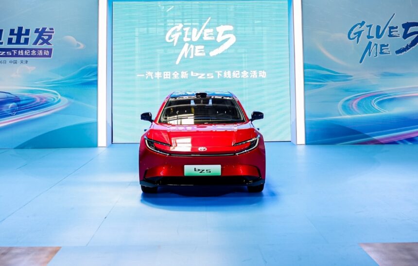 FAW-Toyota bZ5 with BYD Blade batteries rolled off production line