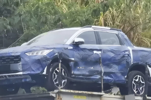 BYD pickup spied ahead of domestic launch, likely based on the Shark 6 platform