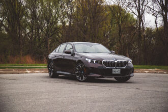 Review: 2025 BMW 550e xDrive