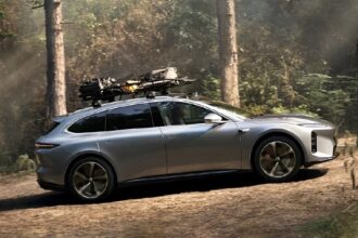 Nio reveals official images of ES6, EC6, ET5 & ET5T updates; presales start May 10