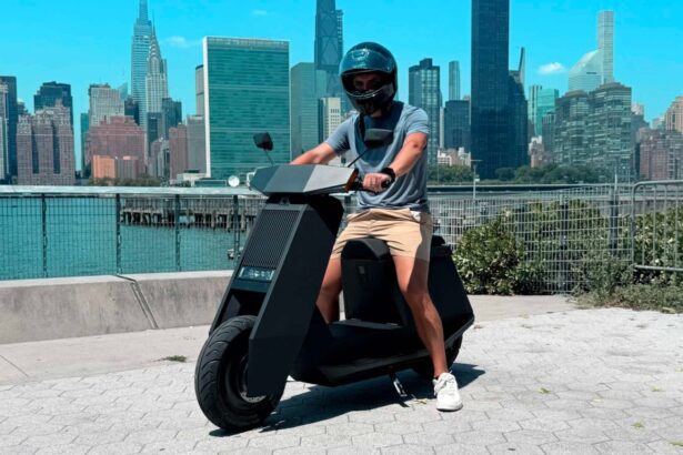 Hands-on with the Infinite Machine P1: A futuristic electric scooter that’s built for everyday riders