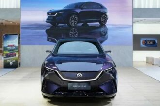Mazda EZ-60 SUV tops 33,000 preorders in China, plans European export as CX-6e