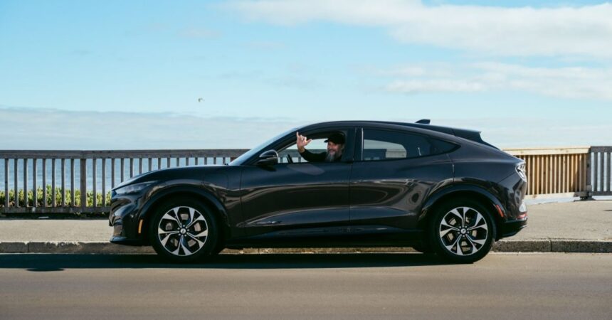 After more than 250,000 miles, Ford Mustang Mach-E still has 92% battery life