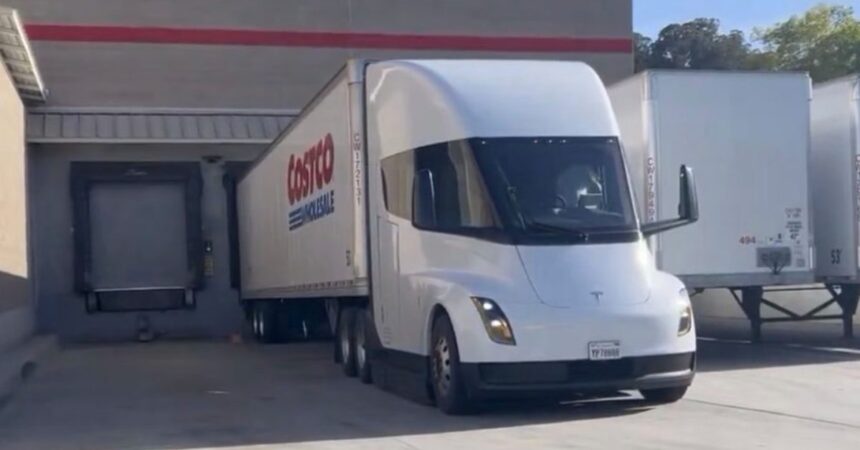 Tesla Semi efficiency improves in real-world trucking test covering 4,494 miles over 3 weeks