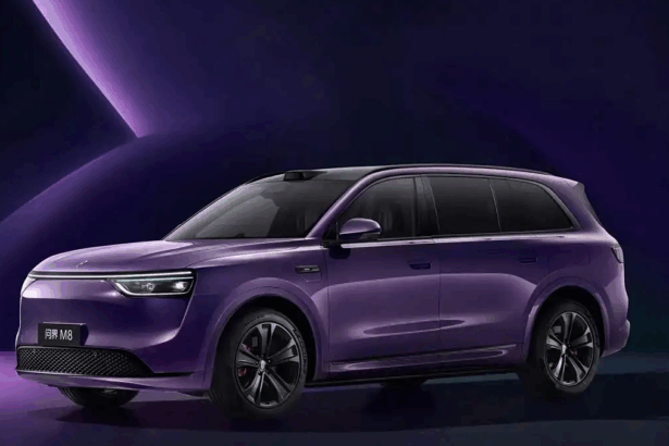 Huawei's Aito M8 pure electric SUV pre-sales start at 52,000 USD, debuts with Huawei's new electric drive