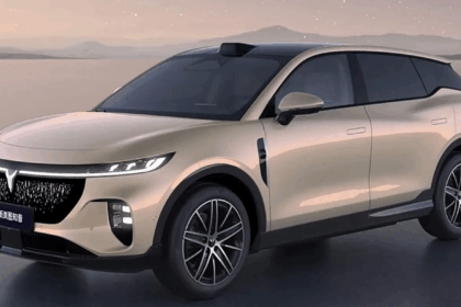 Voyah Courage interior revealed ahead of August launch, featuring Huawei's ADS 4.0