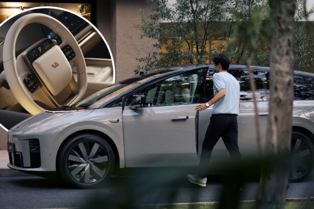 Li Auto i8 revealed interior ahead of the presales start on July 17