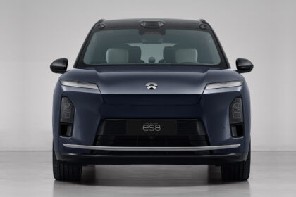 Third-gen Nio ES8 crossover to launch in autumn 2025 at Nio Day 2025